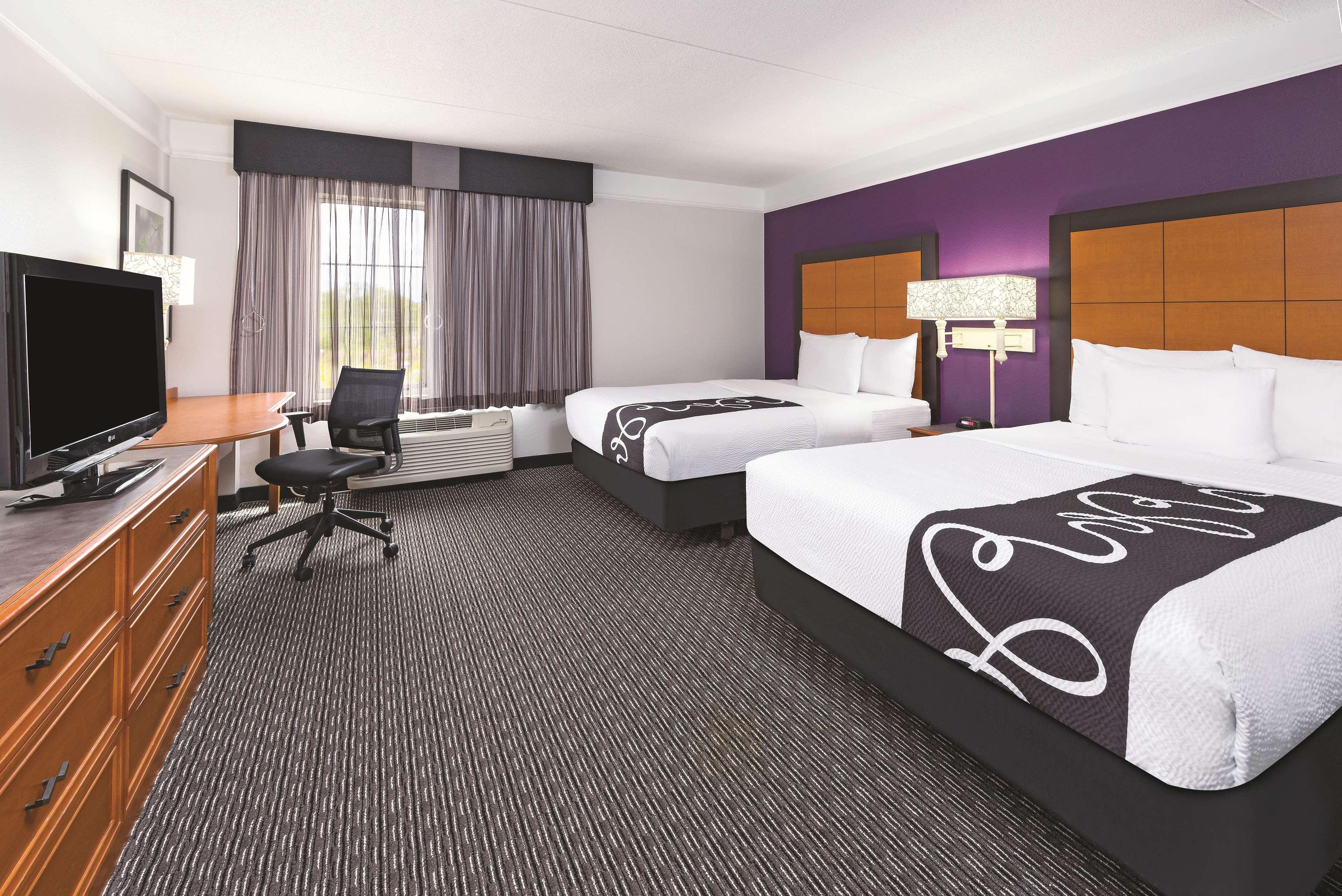 La Quinta By Wyndham St. Louis Westport Hotell Maryland Heights Eksteriør bilde