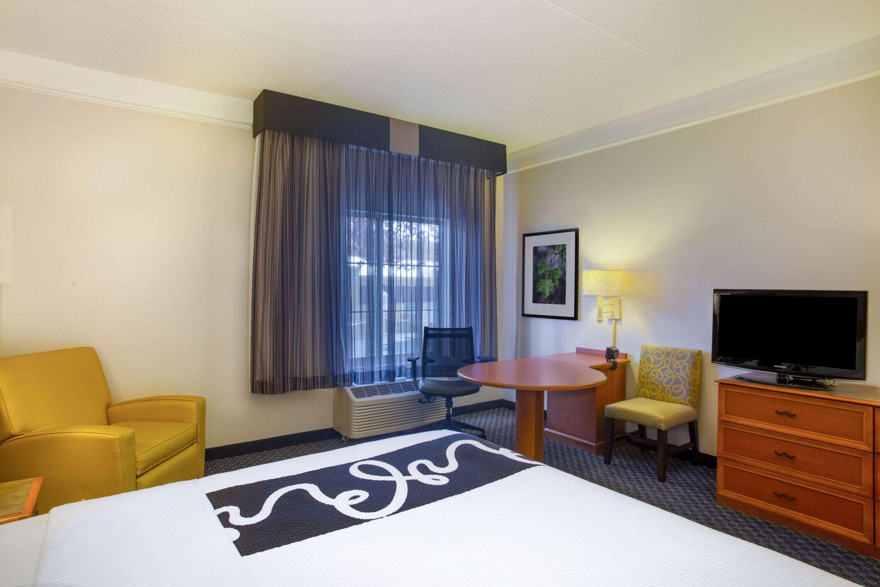 La Quinta By Wyndham St. Louis Westport Hotell Maryland Heights Eksteriør bilde