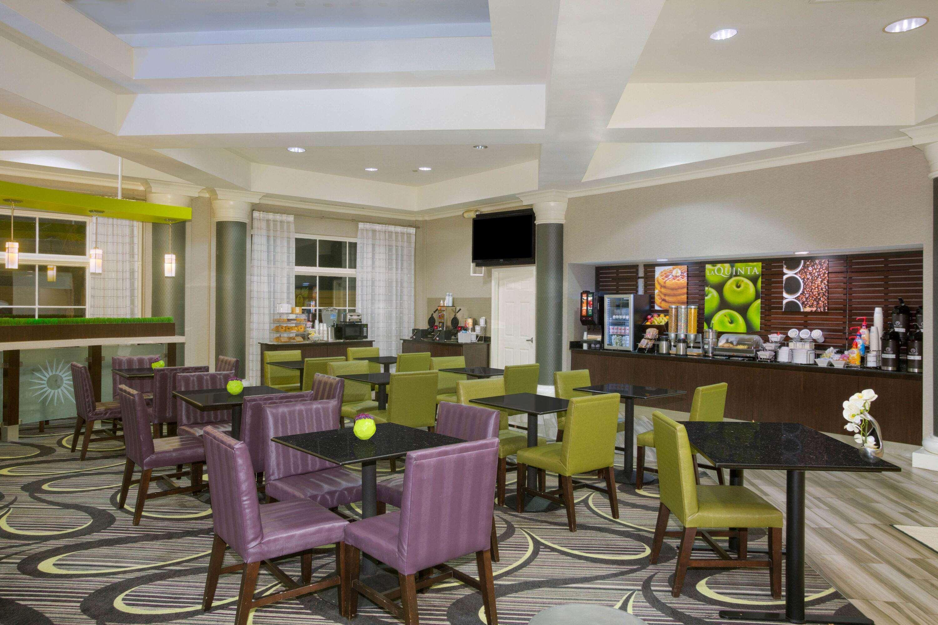 La Quinta By Wyndham St. Louis Westport Hotell Maryland Heights Eksteriør bilde