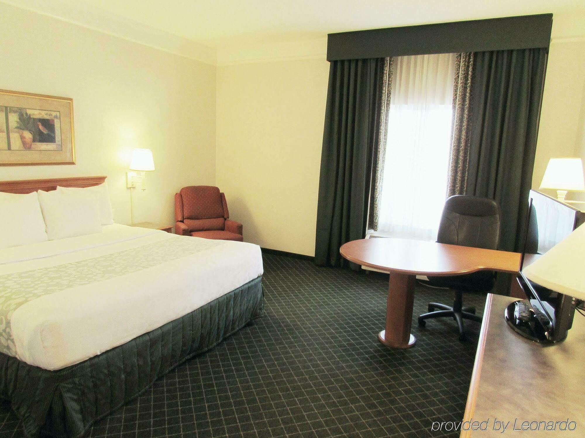 La Quinta By Wyndham St. Louis Westport Hotell Maryland Heights Eksteriør bilde